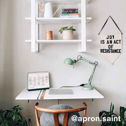 @apron.saint